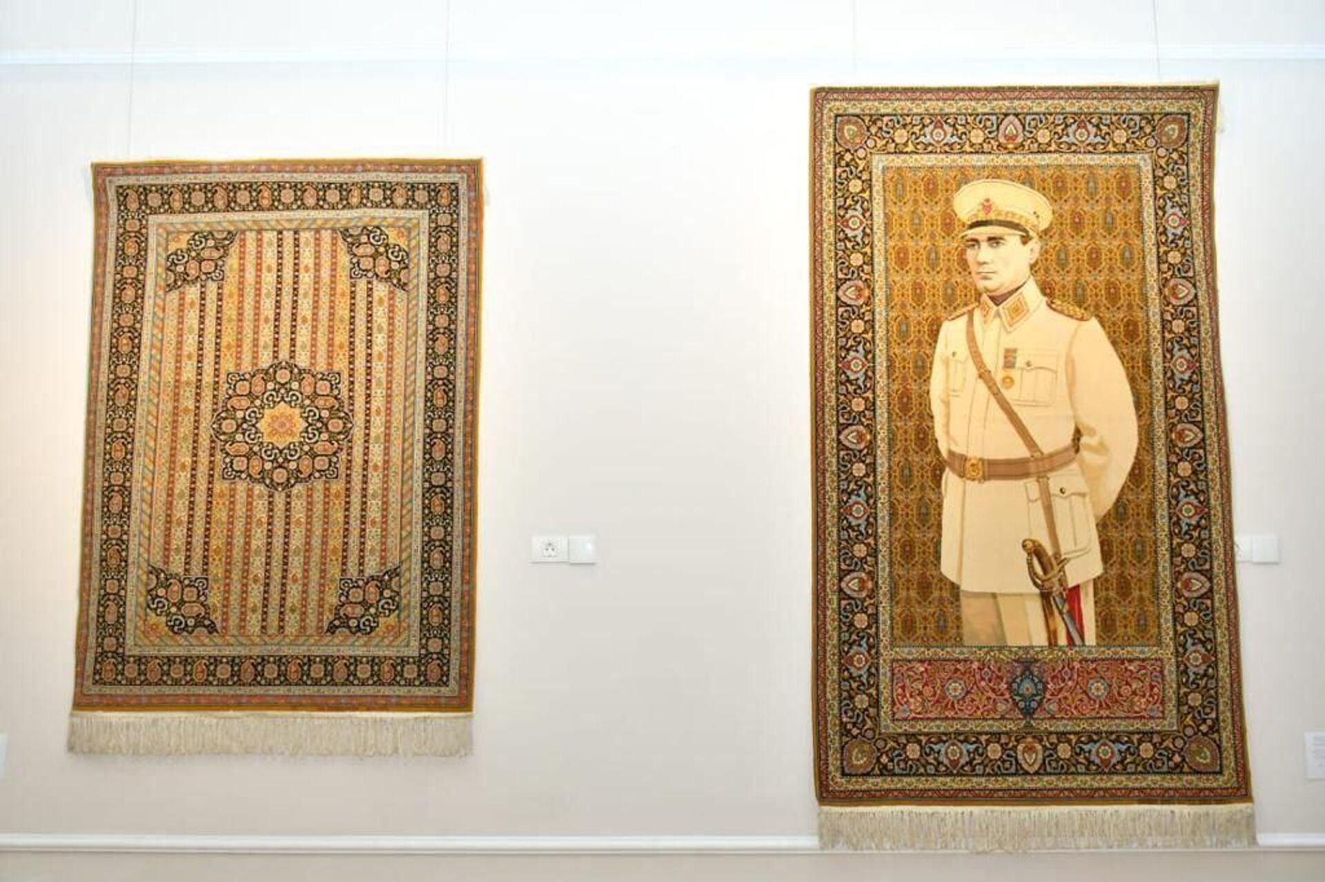 В Азербайджанском национальном музее искусств открылась выставка «Западное азербайджанское искусство в нашей культурной памяти - Sputnik Азербайджан, 1920, 17.12.2023