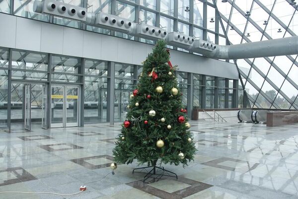 Новогоднее мероприятие на одной из станций бакинского метро - Sputnik Азербайджан