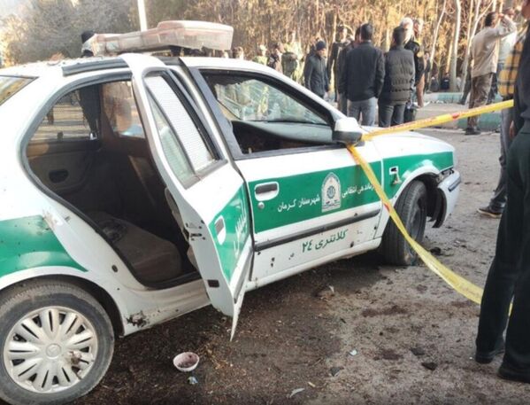 На месте взрыва в иранском городе Керман - Sputnik Азербайджан