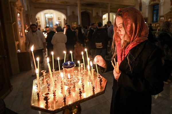 Православные Азербайджана празднуют Рождество Христово - Sputnik Азербайджан