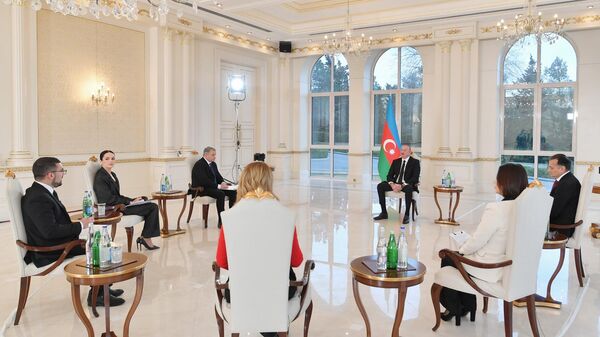 Президент: Азербайджан поспособствует процессу освобождения от французского колониализма