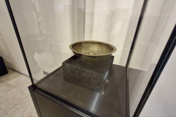 Выставка &quot;Национальное достояние, неподвластное времени&quot; в Азербайджанском национальном музее ковра - Sputnik Азербайджан