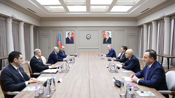 Премьер-министр Азербайджана встретился с вице-президентом BP - Sputnik Азербайджан