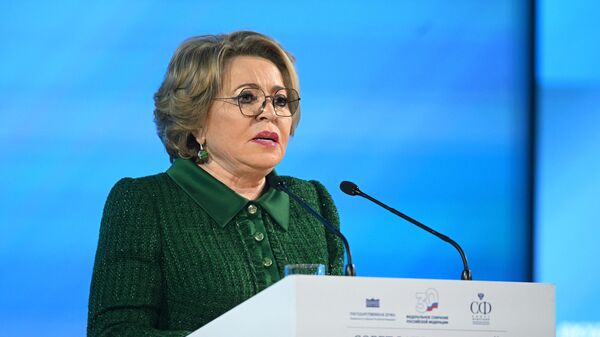 Rusiya Federasiyası Federasiya Şurasının sədri Valentina Matviyenko  - Sputnik Azərbaycan