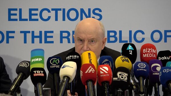 Четко и конкурентно:  наблюдатели подвели итоги выборов - Sputnik Азербайджан