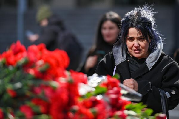 Азербайджанский народ чтит память жертв Ходжалинской трагедии. - Sputnik Азербайджан