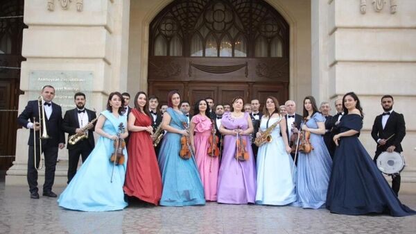 Gəncə Dövlət Filarmoniyası yeni orkestrini təqdim etməyə hazırlaşır
 - Sputnik Azərbaycan