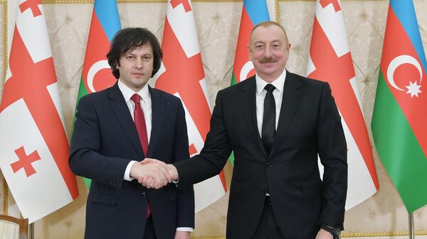 встреча Президента Ильхама Алиева с премьер-министром Грузии Ираклием Кобахидзе один на один - Sputnik Азербайджан