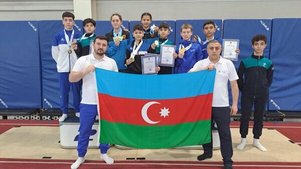 Azərbayan gimnastları Qazaxıstanda qızıl medal qazanıblar - Sputnik Azərbaycan