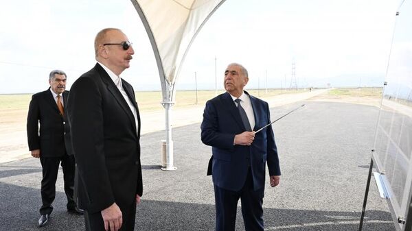 Ильхам Алиев открыл автодорогу в Гаджигабульском районе Азербайджана