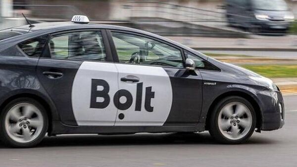 В Азербайджане Bolt повысил тарифы на услуги такси