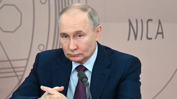 Rusiya prezidenti Vladimir Putin  - Sputnik Азербайджан
