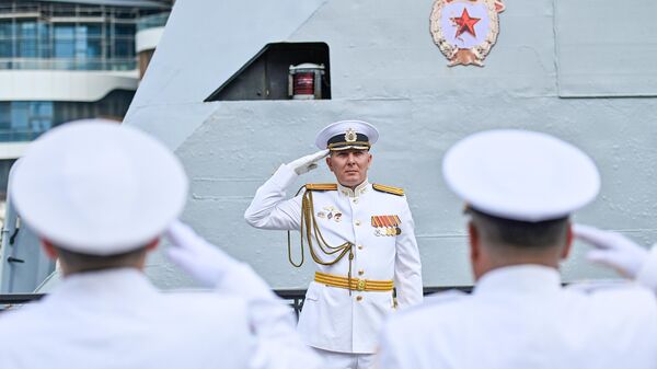 Церемония встречи личного состава малого артиллерийского корабля Волгодонск в бакинском порту. - Sputnik Азербайджан