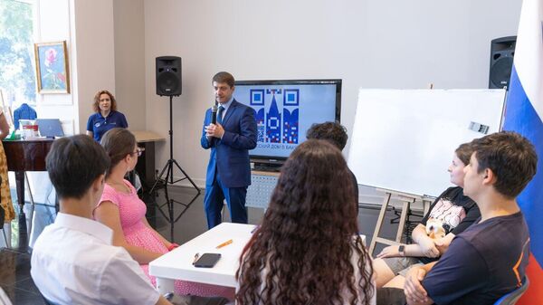 СКФУ открыл математическую школу в Азербайджане - Sputnik Азербайджан
