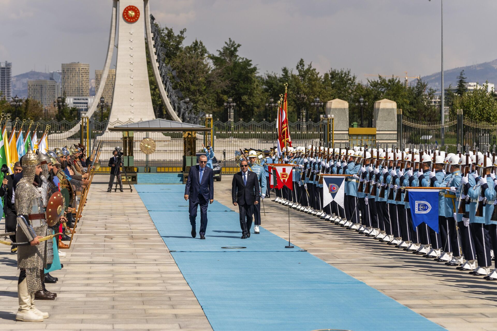 Prezident Rəcəb Tayyib Ərdoğan Misir Prezidenti Əbdülfəttah əs-Sisi ilə - Sputnik Azərbaycan, 1920, 04.09.2024