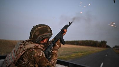 Rusiya hərbçisi Kursk istiqmətində döyüşlərdə, arxiv