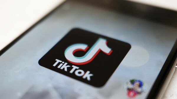 Логотип TikTok, фото из архива - Sputnik Азербайджан