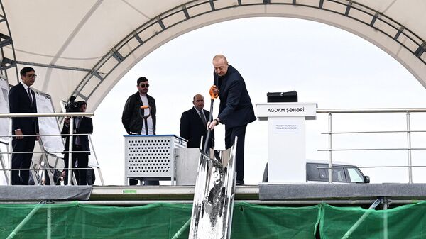 Ağdam şəhərində “İmarət” stadionunun təməli qoyulub - Sputnik Azərbaycan