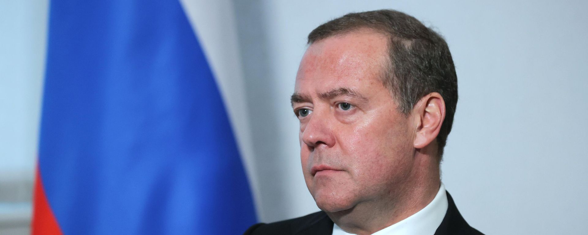 Rusiya Təhlükəsizlik Şurasının sədr müavini Dmitri Medvedev - Sputnik Азербайджан, 1920, 03.07.2026