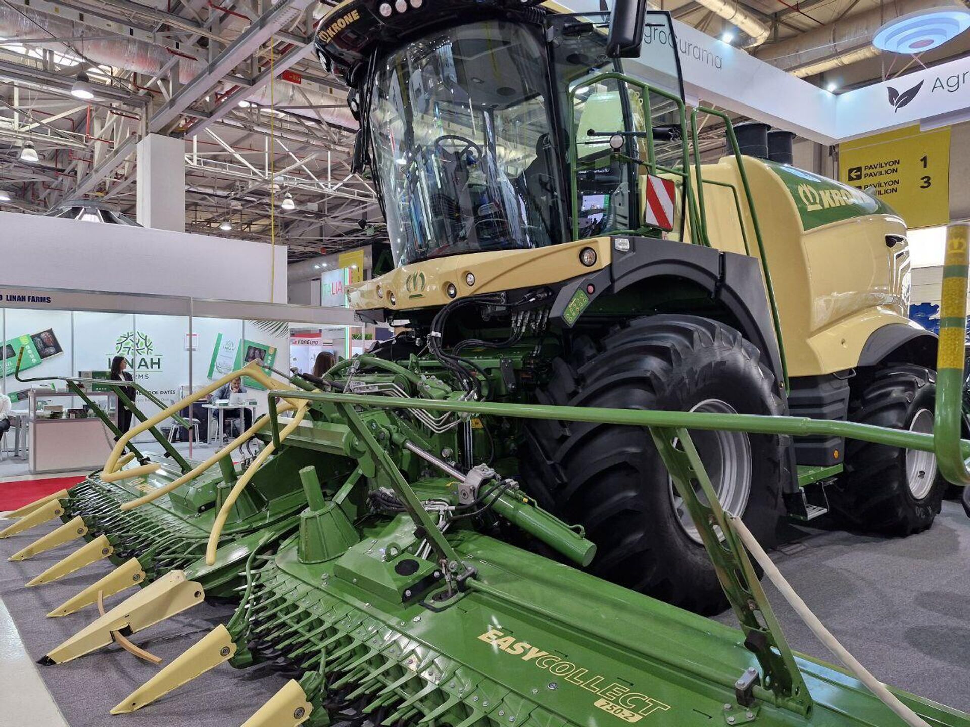  18-я Азербайджанская международная выставка Сельское хозяйство - Caspian Agro - Sputnik Азербайджан, 1920, 13.05.2025