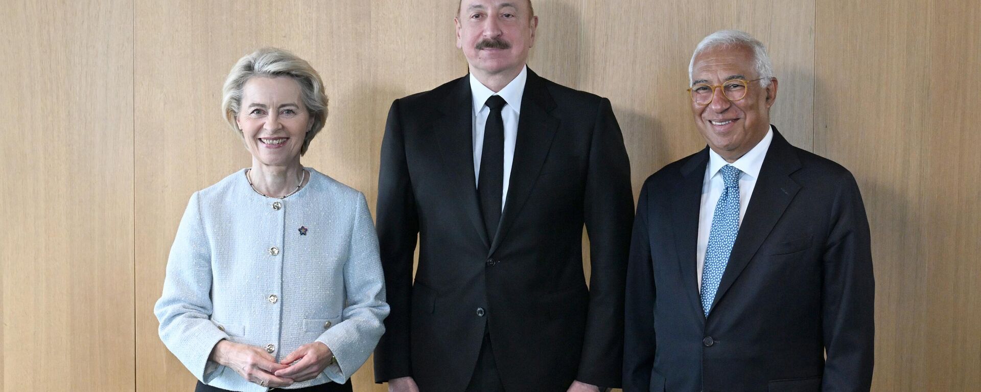 Встреча президента Ильхама Алиева с президентом Совета Европейского Союза и президентом Европейской комиссии в Тиране - Sputnik Азербайджан, 1920, 16.05.2025