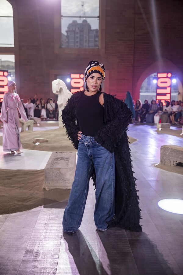 В Баку прошел один из самых ожидаемых модных событий года -18-й сезон Azerbaijan Fashion Week. - Sputnik Азербайджан