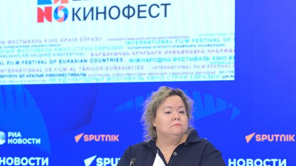 Программный директор кинофестиваля Евразия-Кинофест Александра Жукова  - Sputnik Азербайджан