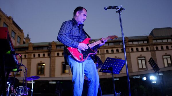 Выступление грузинской группы Zaza Khutsishvili Band в рамках Baku Piano Festival 2025 - Sputnik Азербайджан