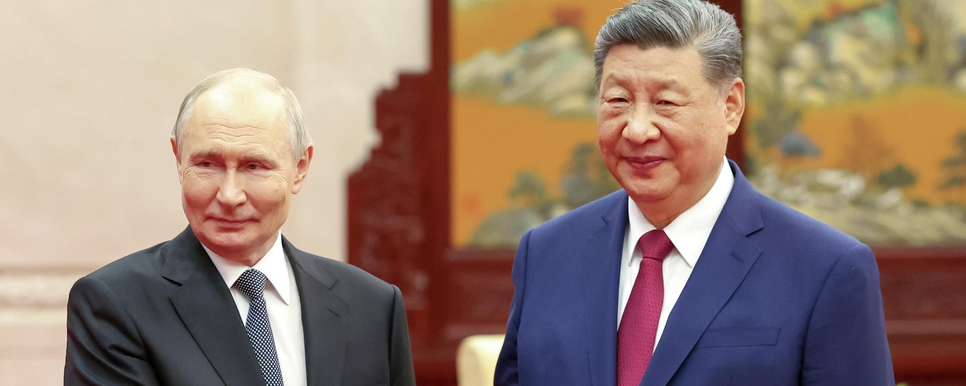 Владимир Путин и Си Цзиньпин  - Sputnik Азербайджан, 1920, 31.08.2026