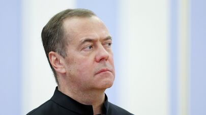 Заместитель председателя Совета безопасности РФ, председатель партии "Единая Россия" Дмитрий Медведев 
