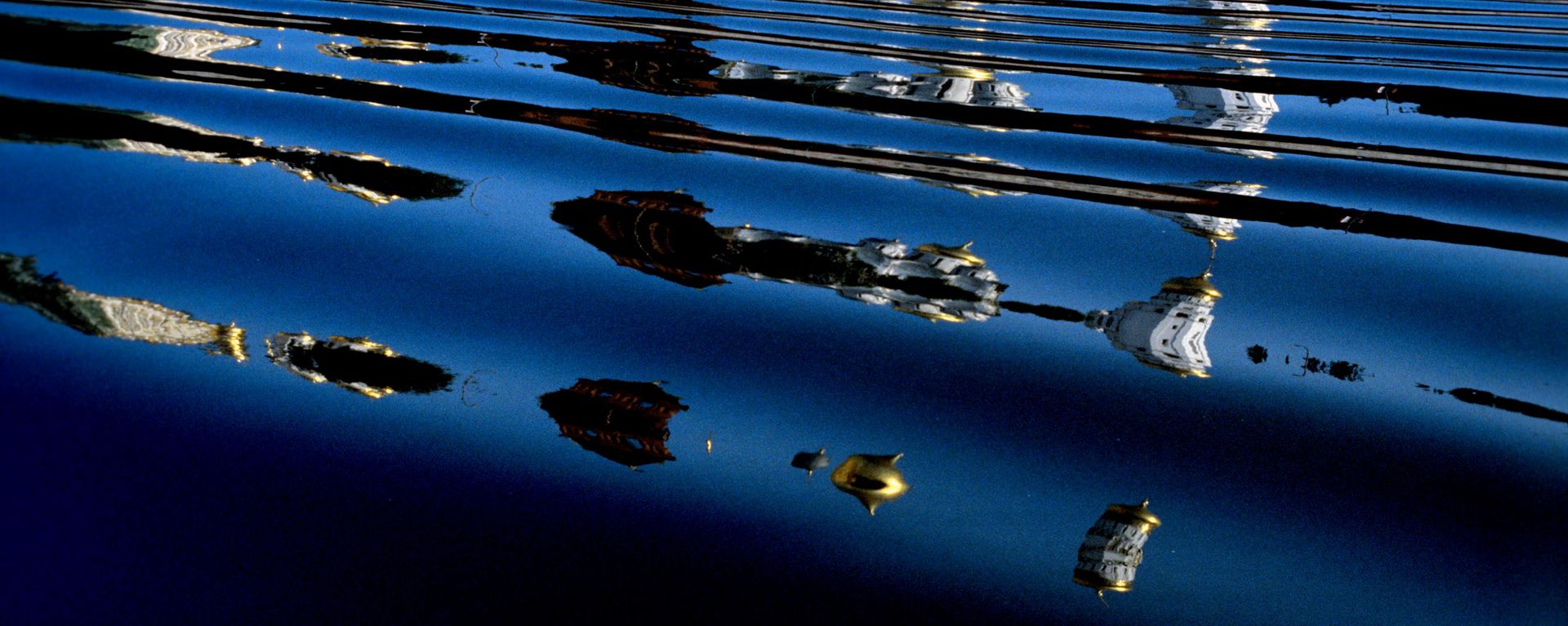 Водная гладь - Sputnik Азербайджан, 1920, 24.06.2026