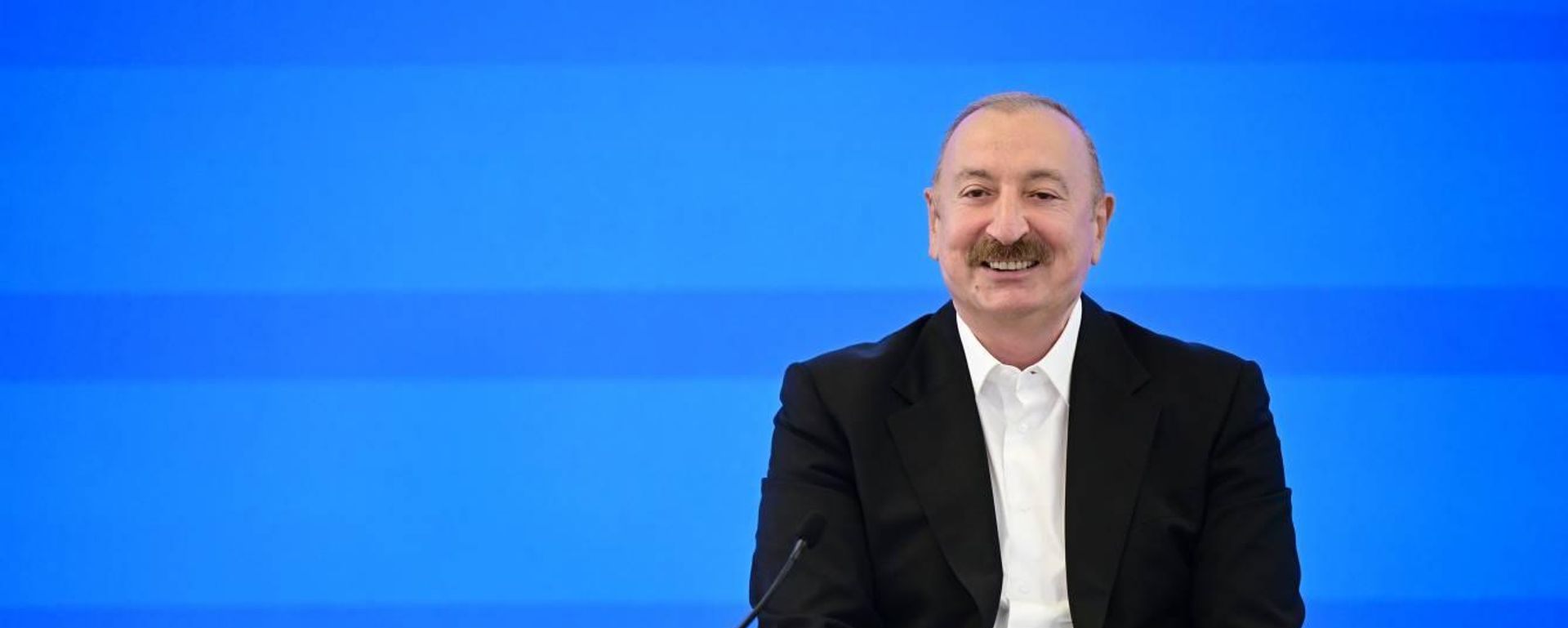 Алиев заявил о полной нормализации отношений Азербайджана и России - Sputnik Азербайджан, 1920, 13.07.2026