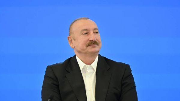 Алиев: стать транзитной страной можно только при условии добрососедских отношений - Sputnik Азербайджан