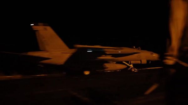 США вновь ударили по Ирану - Sputnik Азербайджан