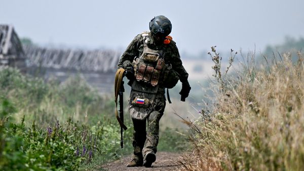 Боевое слаживание штурмовиков группировки войск Центр  - Sputnik Азербайджан