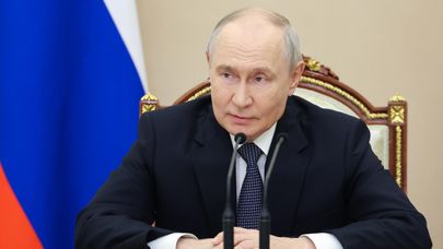 Президент Владимир Путин провел встречу с руководством Министерства обороны