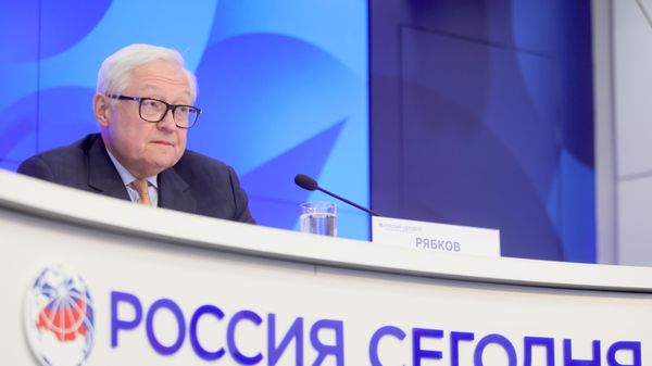 Пресс-конференция заместителя министра иностранных дел России С. Рябкова - Sputnik Азербайджан