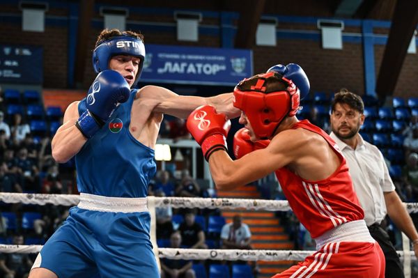 Азербайджанские боксеры U-19 на Чемпионате Европы Азербайджанские боксеры U-19 на Чемпионате Европы - Sputnik Азербайджан