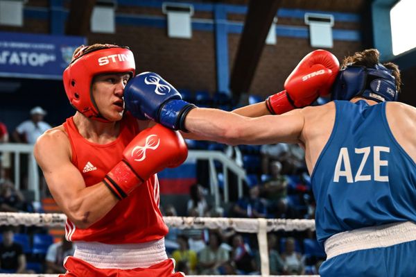 Азербайджанские боксеры U-19 на Чемпионате Европы Азербайджанские боксеры U-19 на Чемпионате Европы - Sputnik Азербайджан