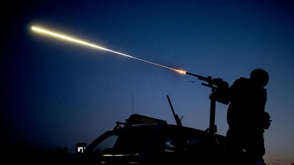 Российский военнослужащий - Sputnik Азербайджан