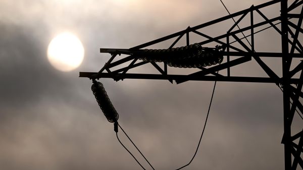 Европа будет надеяться на Азербайджан как на поставщика электроэнергии — эксперт - Sputnik Азербайджан