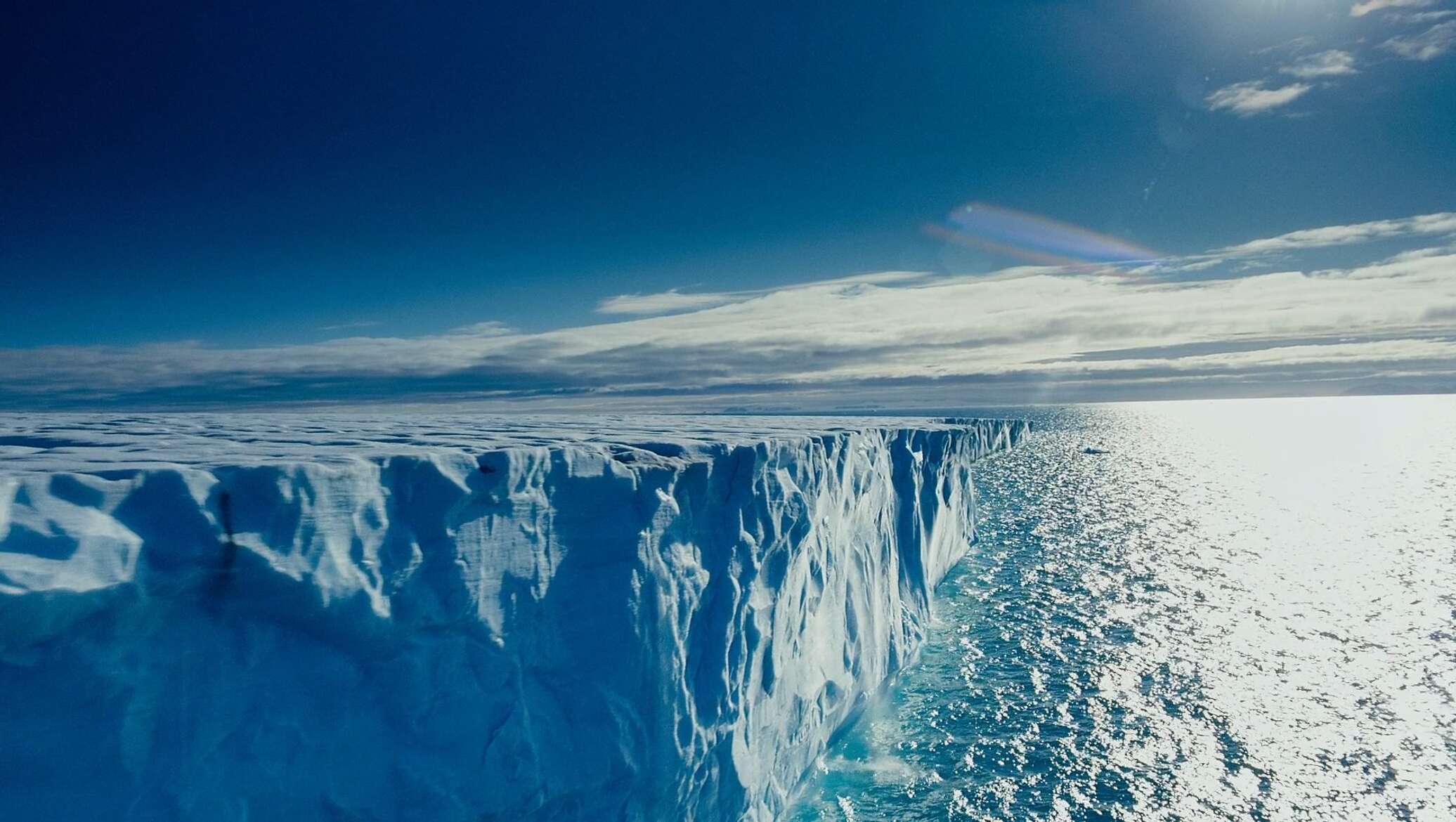 Северный ледовый. Ледяной Покров Антарктиды. Ледник Аустфонна. Ледяной Покров Северного Ледовитого океана. Северный полюс таяние ледников.