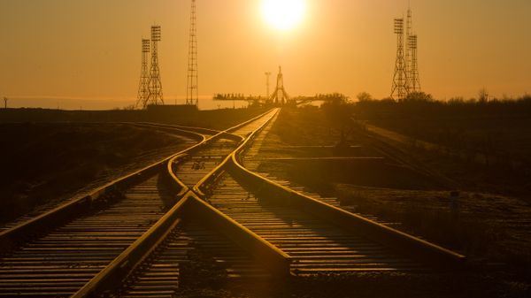 Вывоз на старт ракеты Союз-ФГ с ТПК Союз ТМА-16М - Sputnik Азербайджан