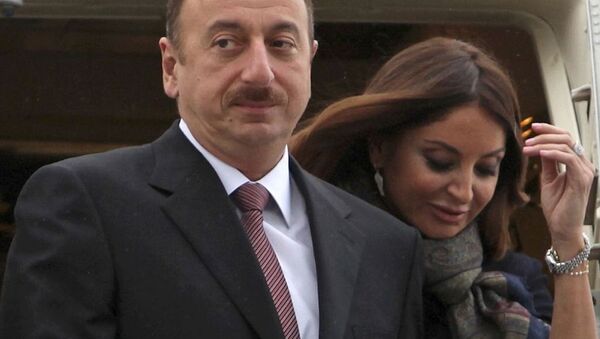 Президент Ильхам Алиев и Первая леди Мехрибан Алиева - Sputnik Azərbaycan