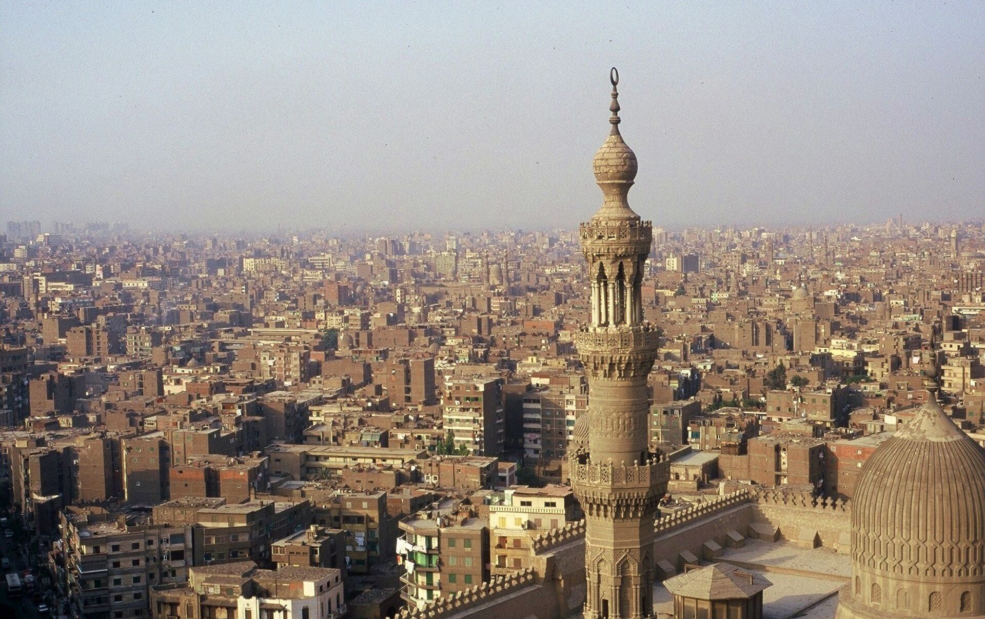 Почему каир называют. Каир столица Египта. Кайро Египет. Египет столица Каир достопримечательности. Каир арабский город Северной Африки.
