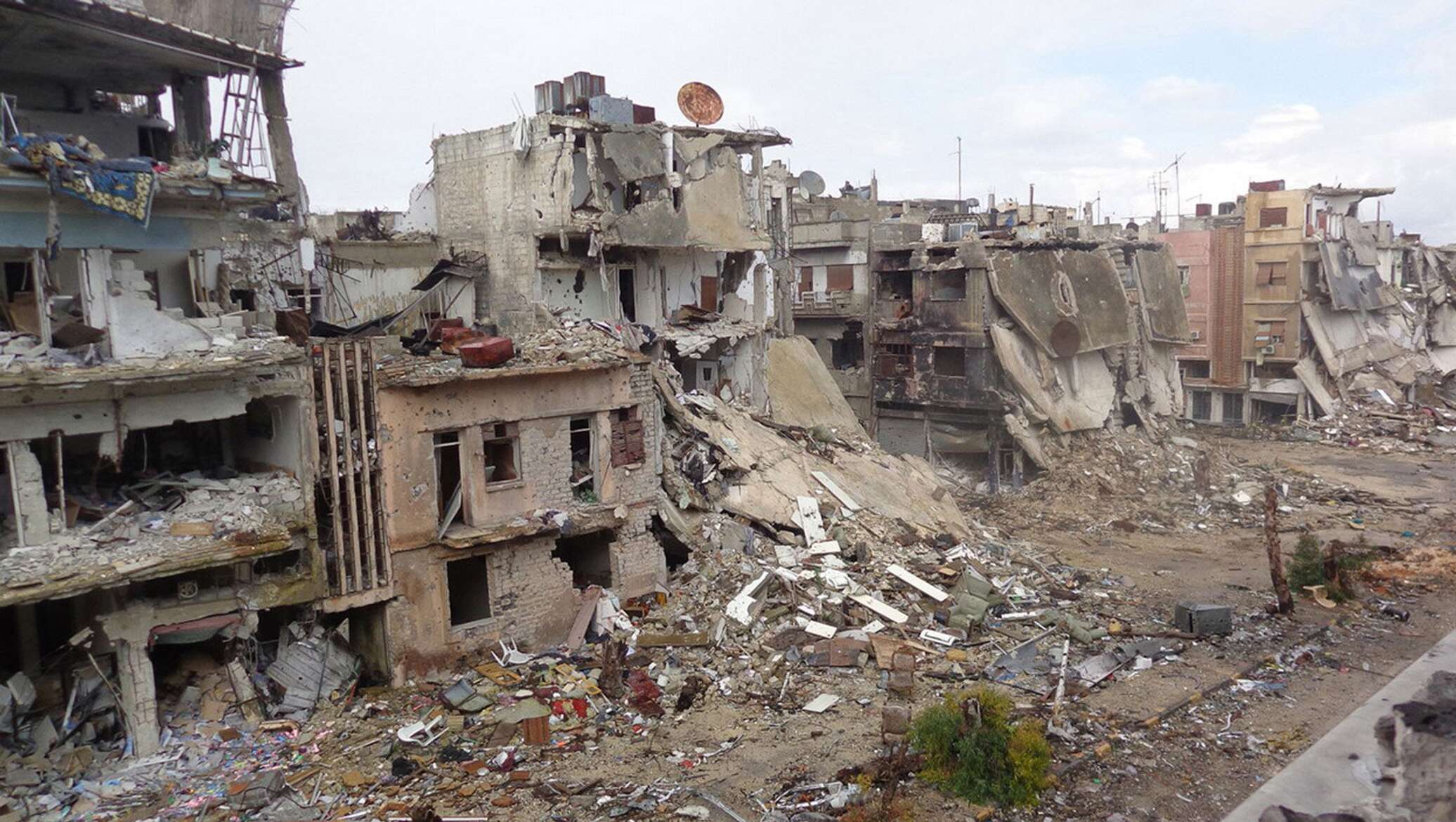 Разрушенная сирия. Разрушенное здание. Разрушенные здания в Сирии. Последствия войны. Сирия разрушенные города.