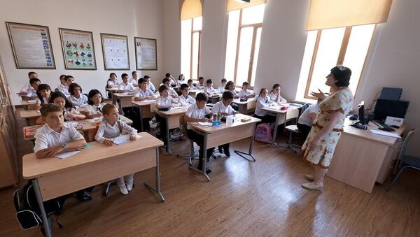 Азербайджанские школьники - Sputnik Азербайджан