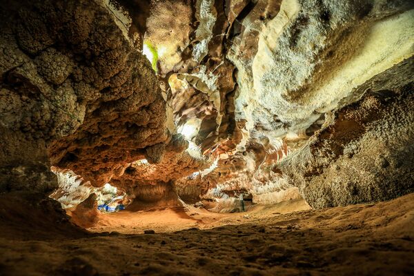 Тайны пещеры Кетелехор - Sputnik Азербайджан