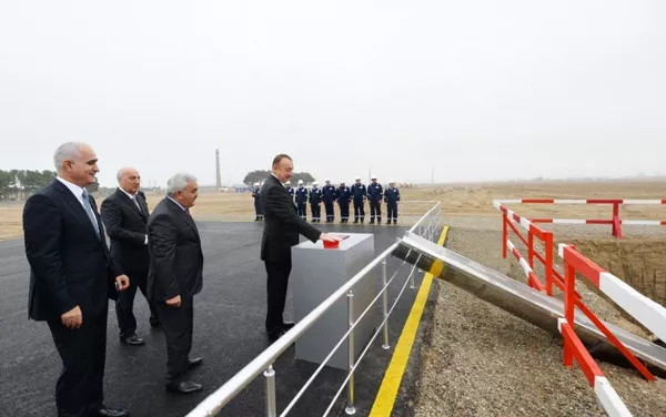 В Азербайджане откроется завод по производству полиэтилена высокой плотности - Sputnik Азербайджан
