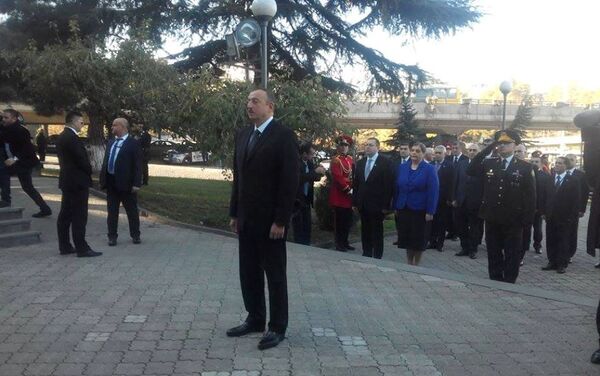 Ильхам Алиев прибыл в Грузию с официальным визитом - Sputnik Азербайджан